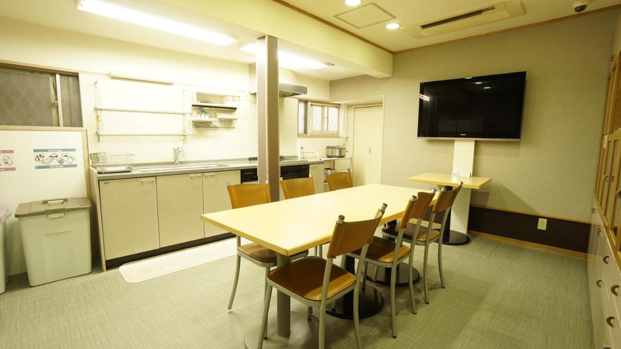 House Ikebukuro Hotel Tokyo Bagian luar foto