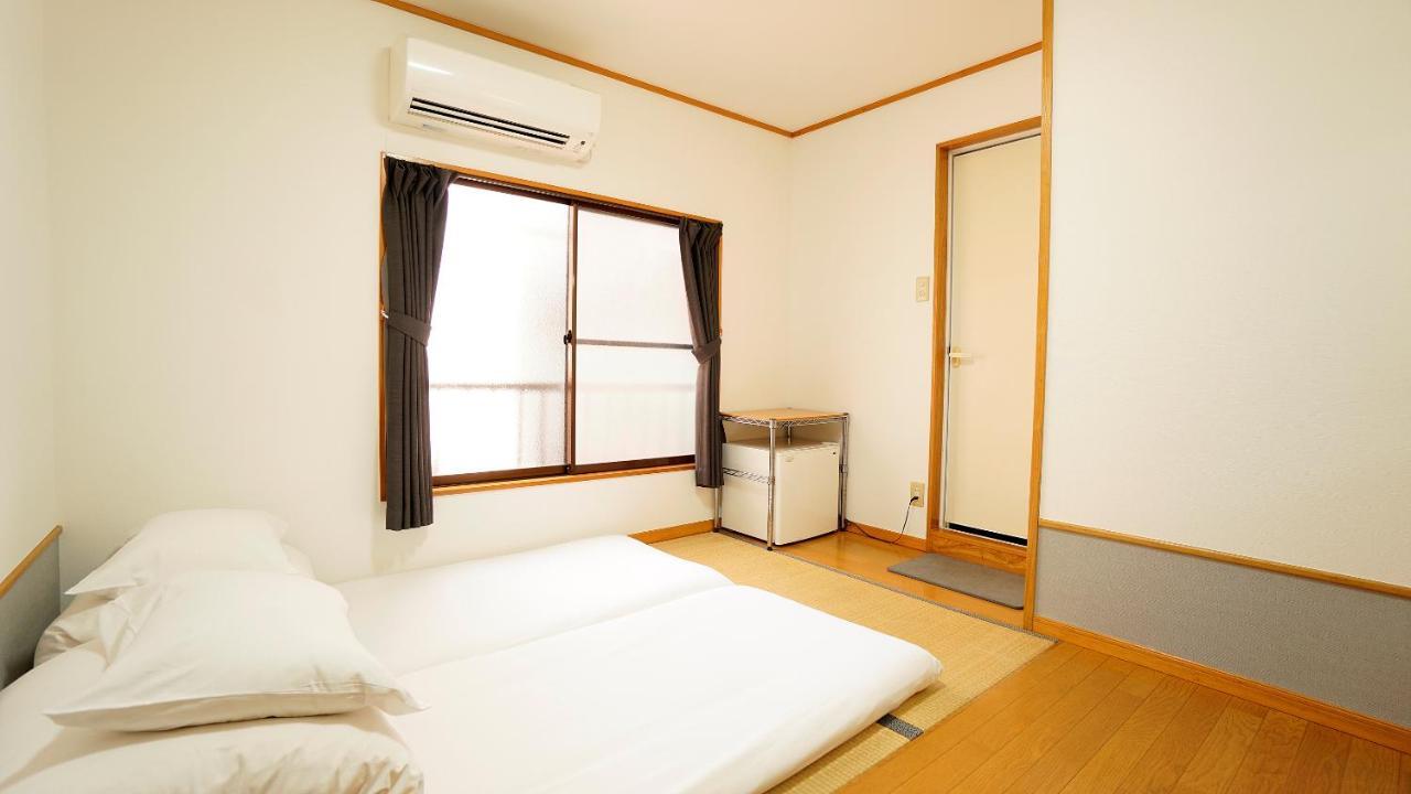 House Ikebukuro Hotel Tokyo Bagian luar foto