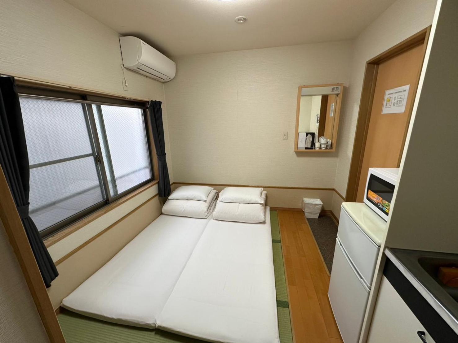 House Ikebukuro Hotel Tokyo Bagian luar foto